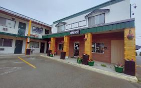 Kootenay Country Inn